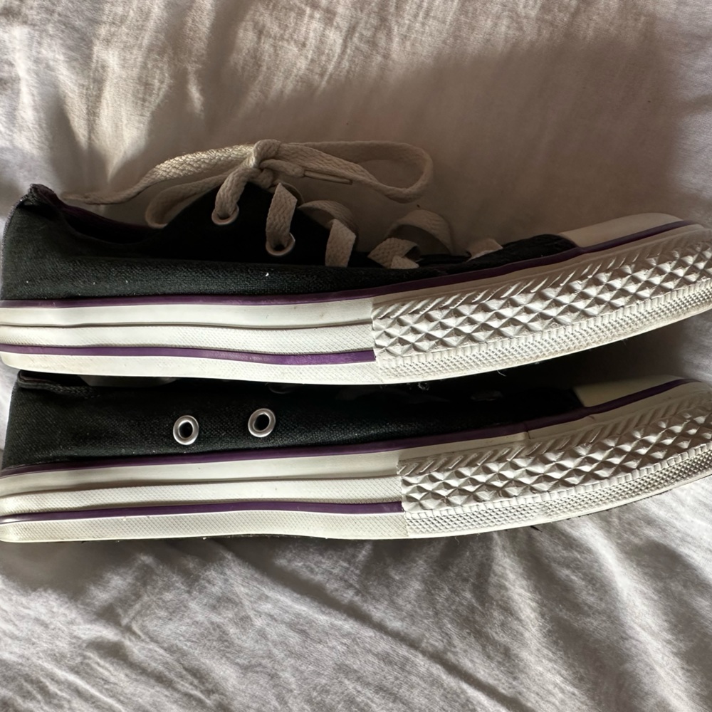 Converse All Star Junior Size 3 Black with Metallic Purple Low Top Sneakers - Picture 6 of 11